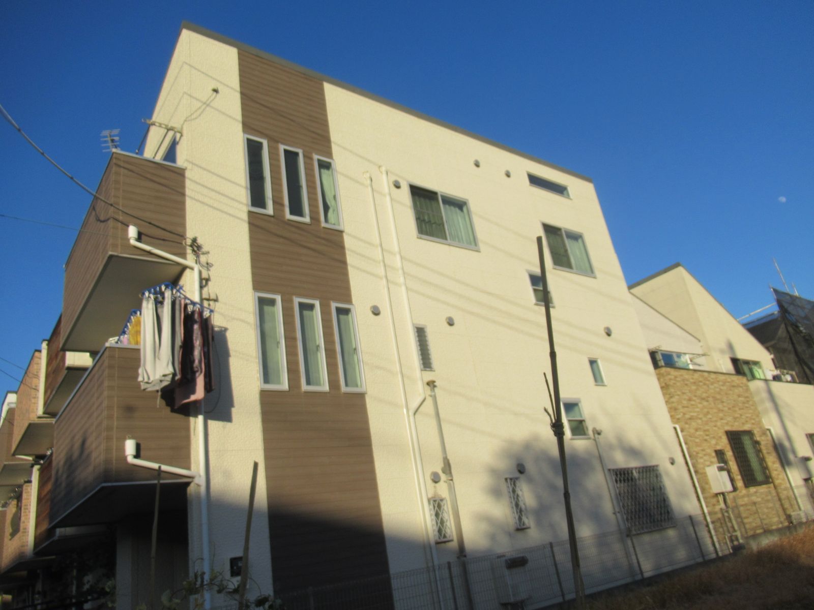 川崎市中原区　N様邸　外壁・屋根塗装工事～グリーン系～