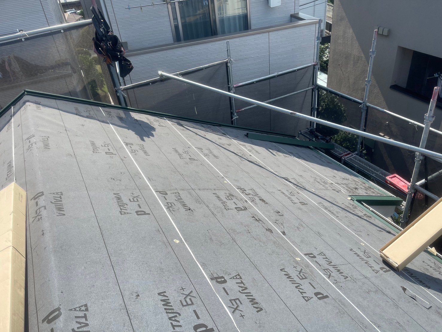 川崎市高津区　K様邸　外壁塗装工事・屋根カバー工事～クリーム系～