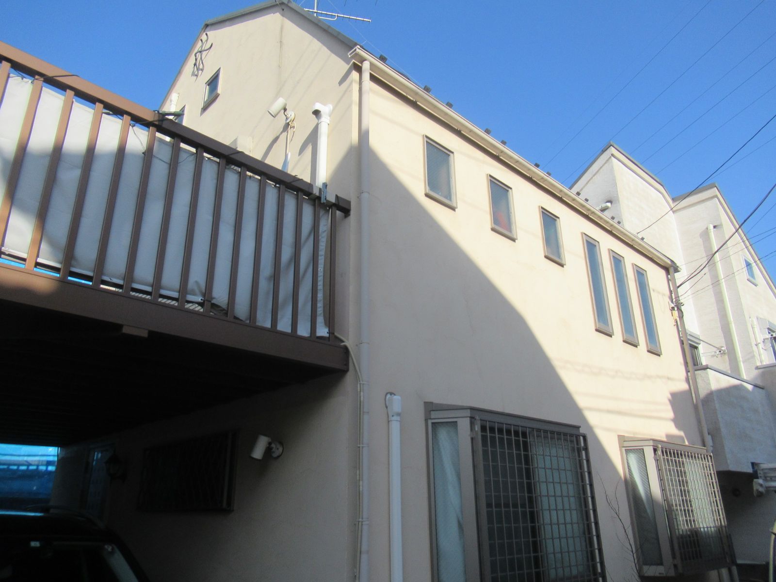 横浜市港北区　K様邸　外壁・屋根塗装工事～ホワイト系～