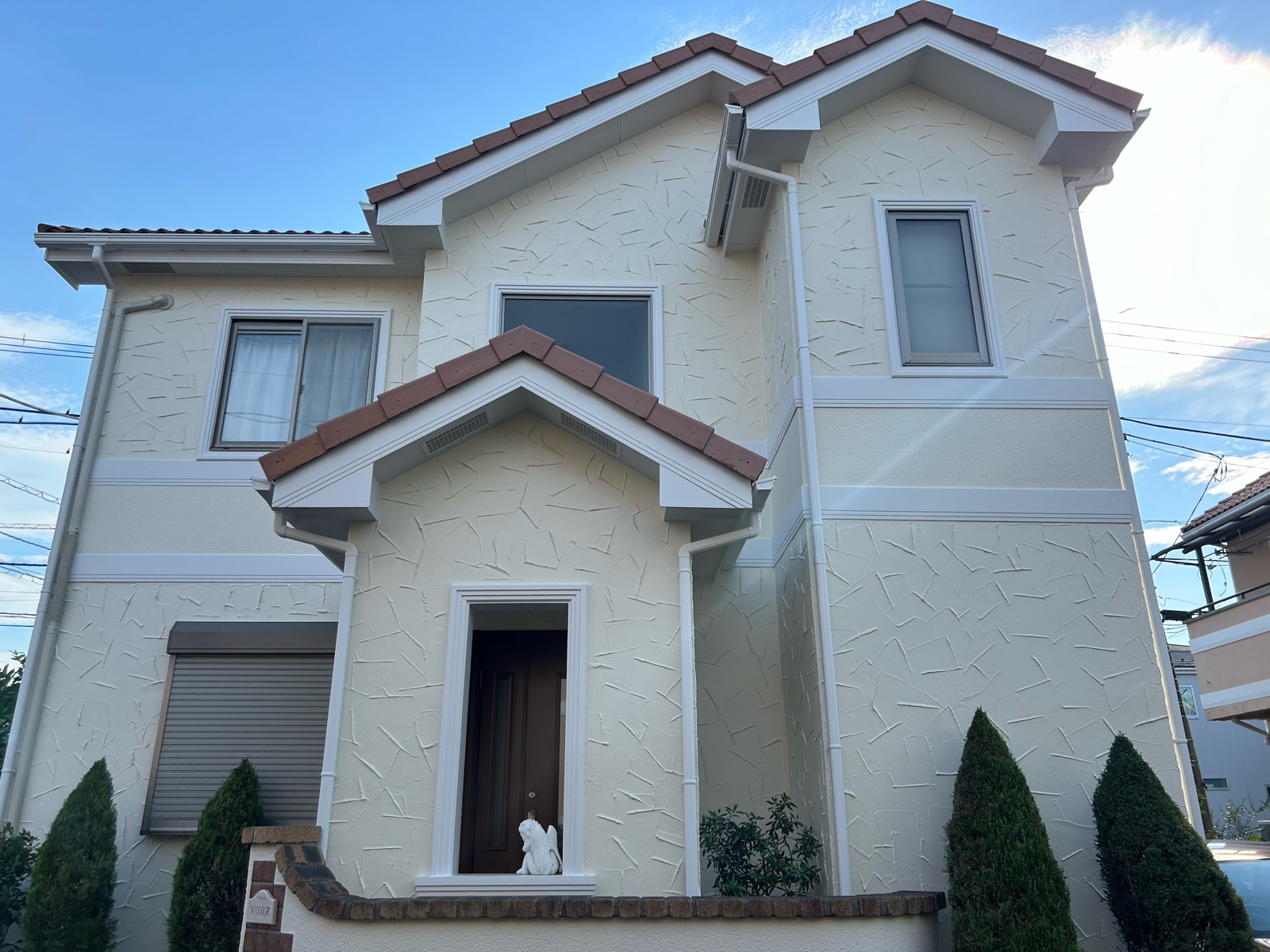 神奈川県大和市　N様邸　外壁・屋根塗装工事～ホワイト系～