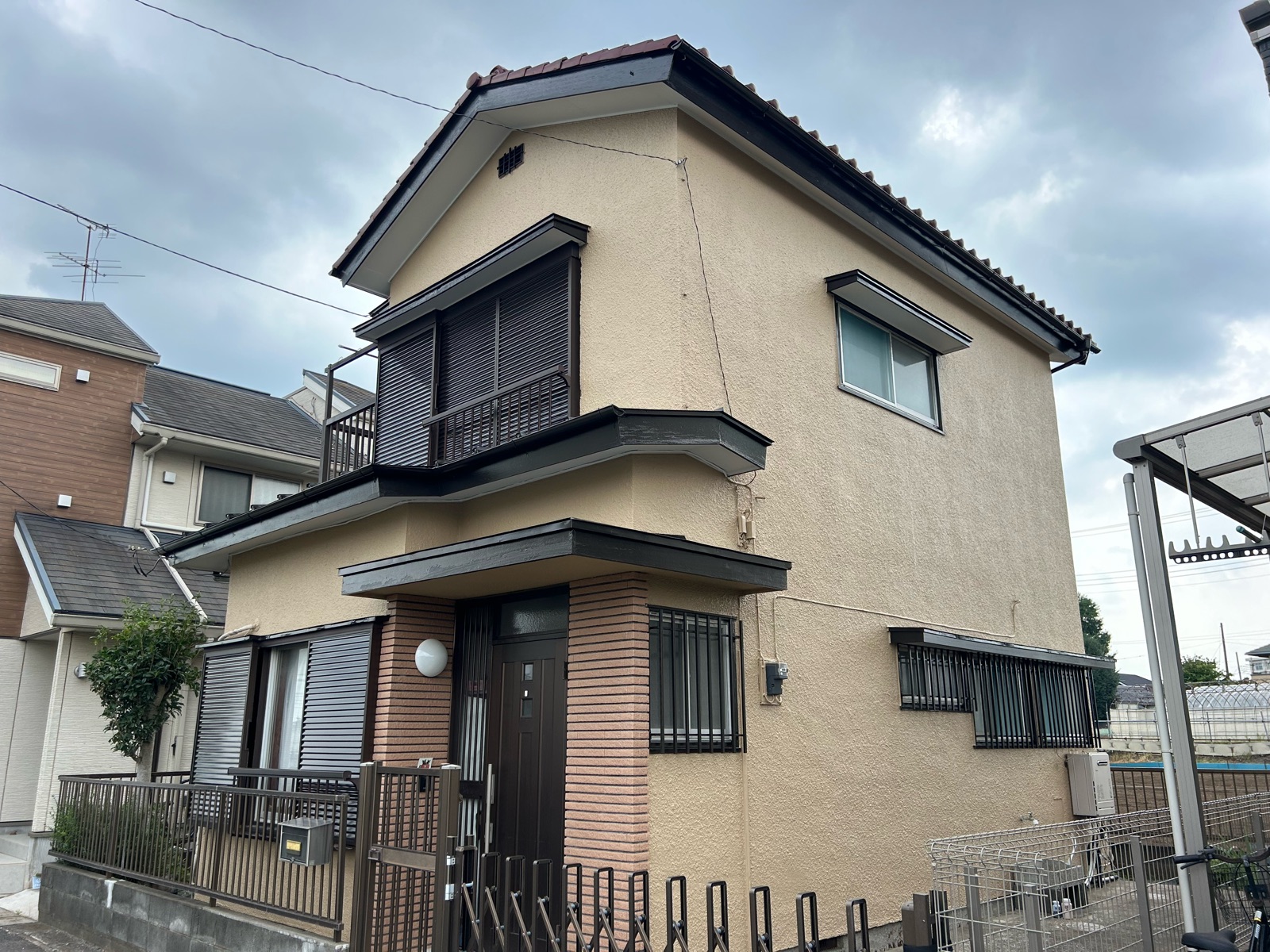 川崎市宮前区　Iハウジング様　外壁塗装工事～ライトブラウン系～