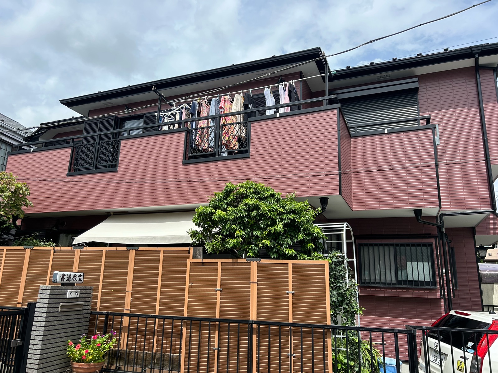 横浜市港北区　T様邸　外壁・屋根塗装工事～あずき色系～