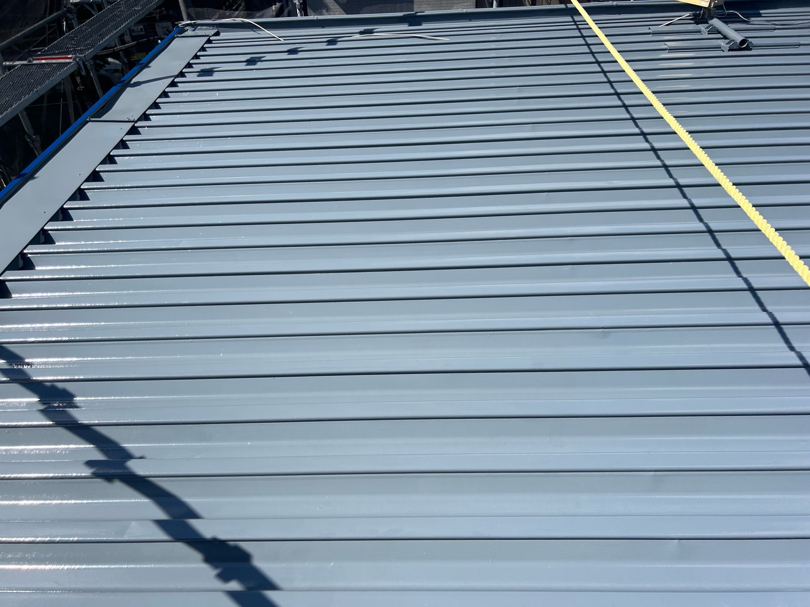 横浜市港北区　Sアパート様　外壁・屋根塗装工事～アイボリー系～