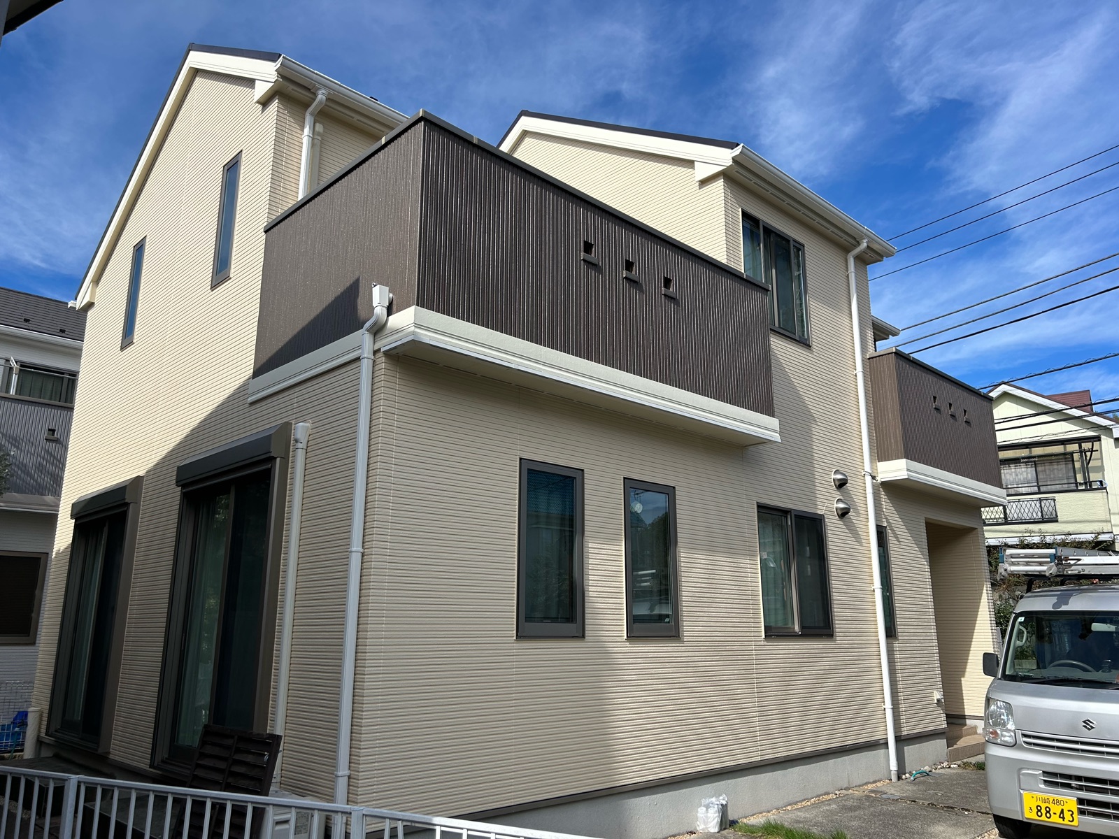 川崎市麻生区　T様邸　外壁・屋根塗装工事～ベージュ・グレー系～