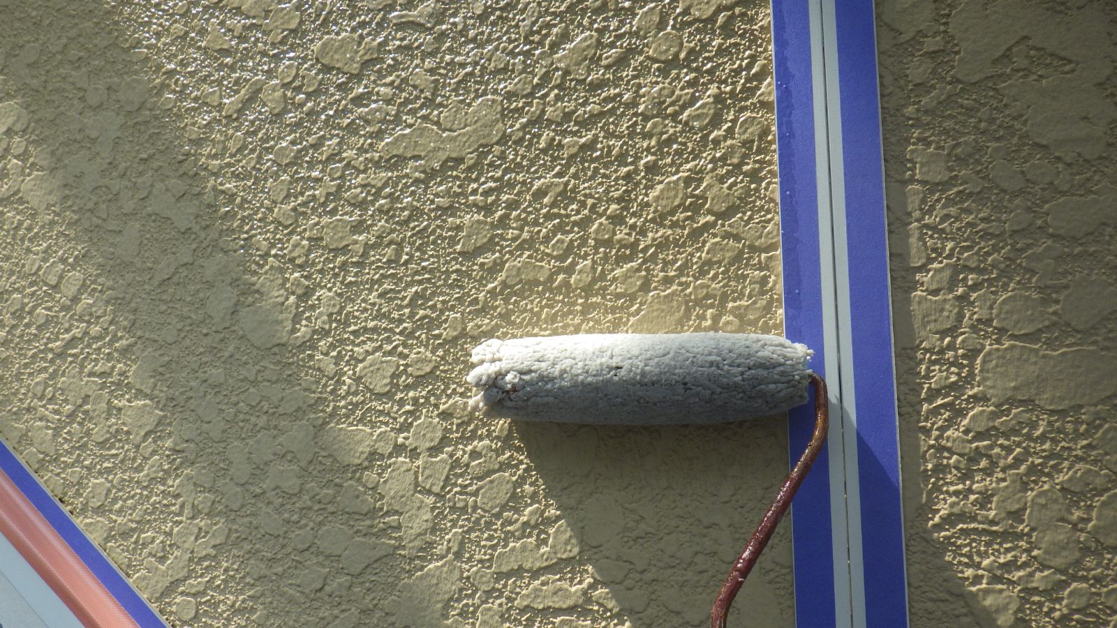 横浜市港北区　Sアパート様　外壁・屋根塗装工事～アイボリー系～