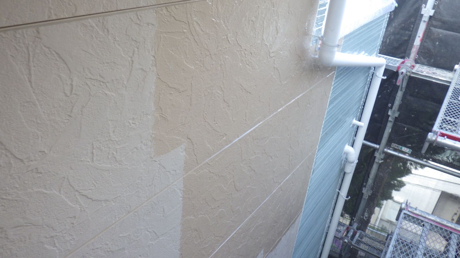 川崎市宮前区　T様邸　外壁塗装工事・屋根カバー工事～クリーム・ブルー系～