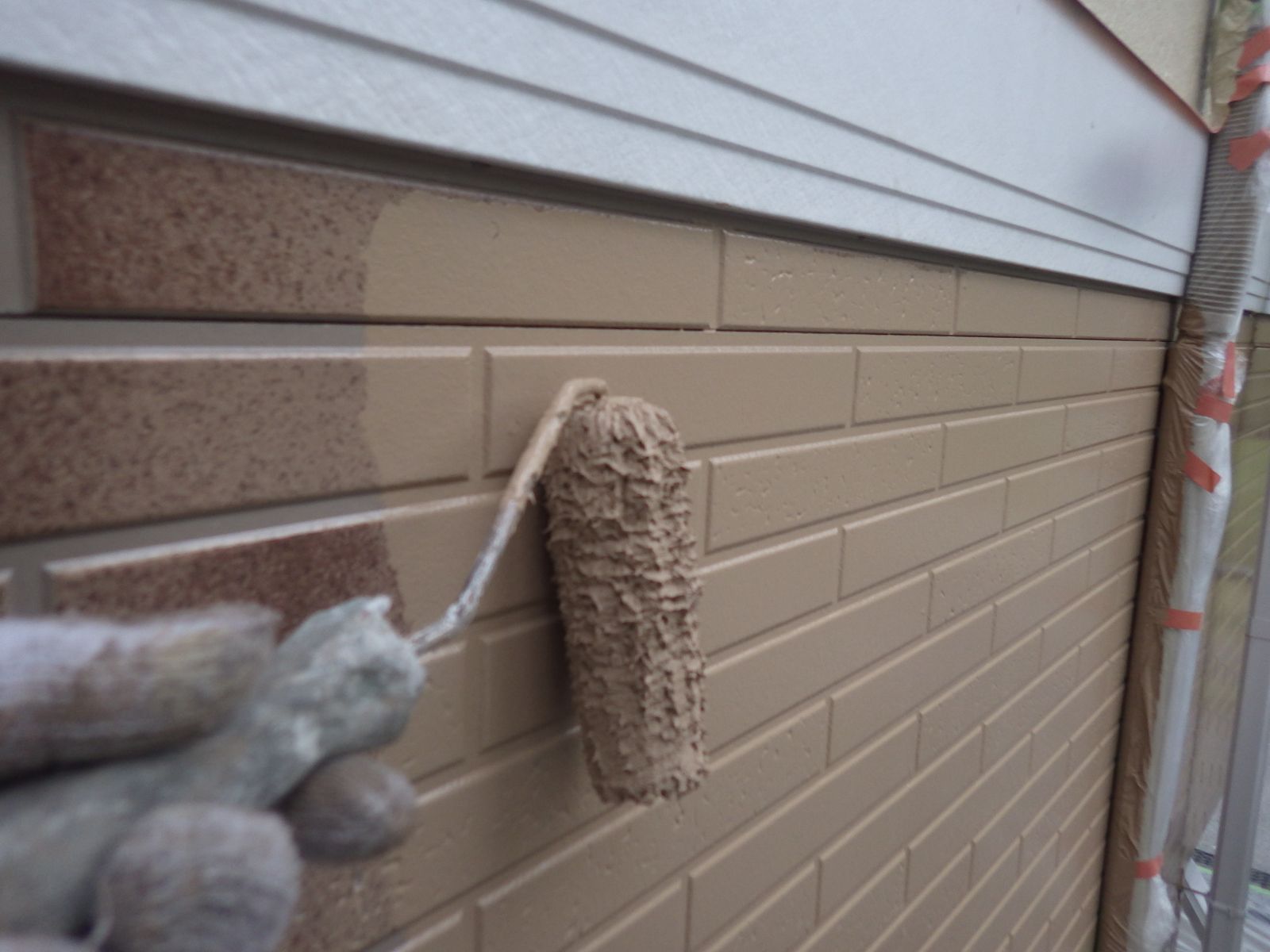 横浜市青葉区　N様邸外壁塗装工事・屋根カバー工事～ホワイト・ブラウン系～