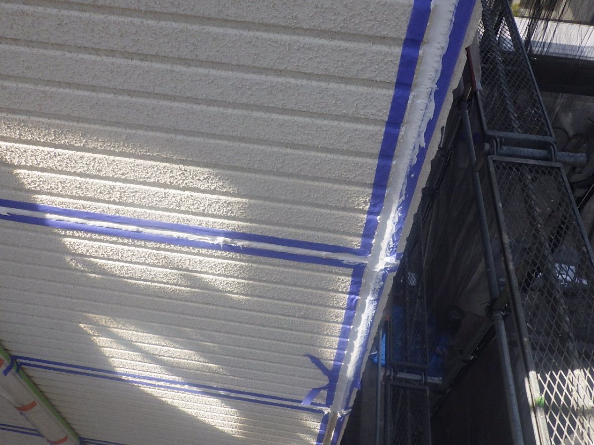 横浜市青葉区　S様邸　外壁・屋根塗装工事～白・グレー系～