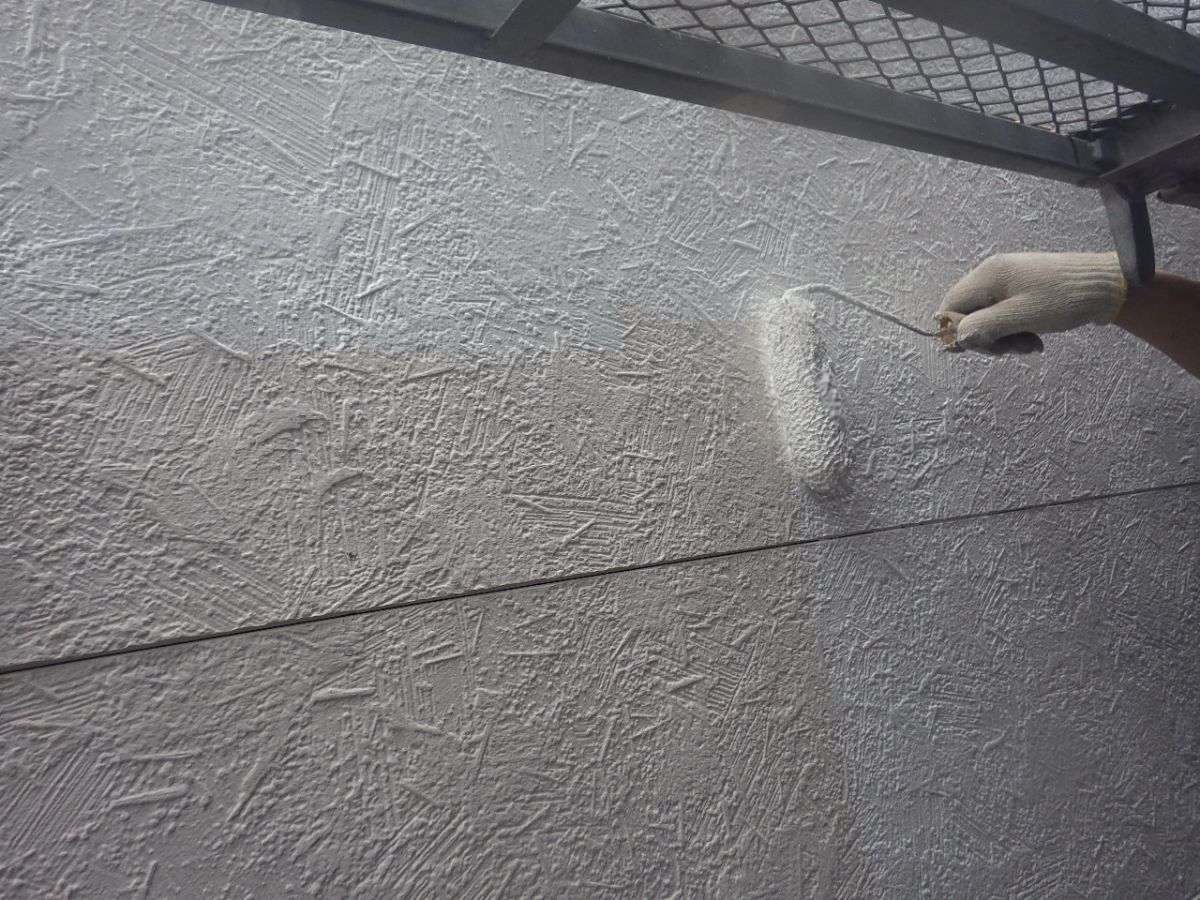 川崎市中原区　K様邸　外壁塗装・屋根葺き替え工事～ホワイト・グレー系～