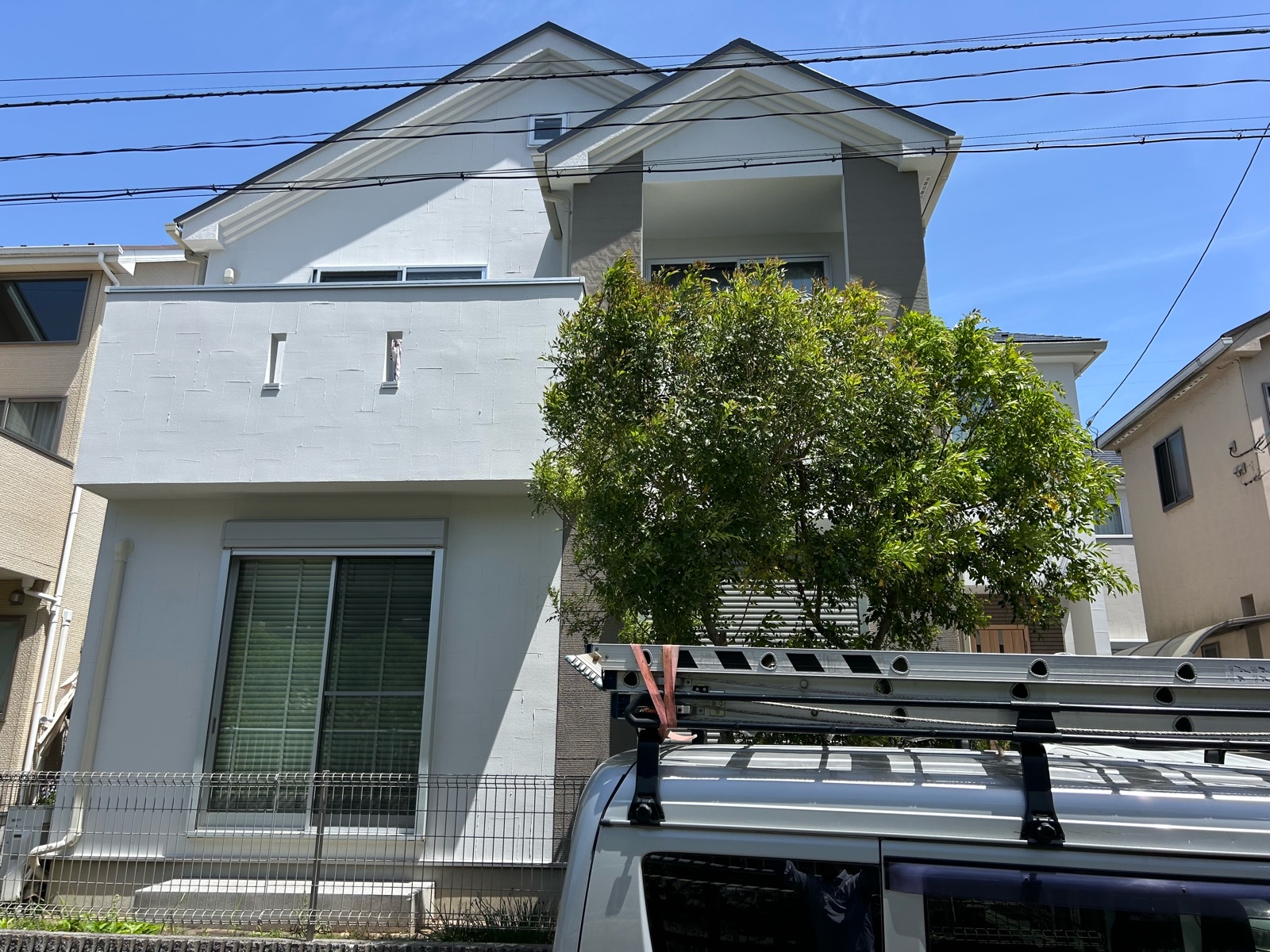 川崎市麻生区　S様邸　外壁・屋根塗装工事～ホワイト系～