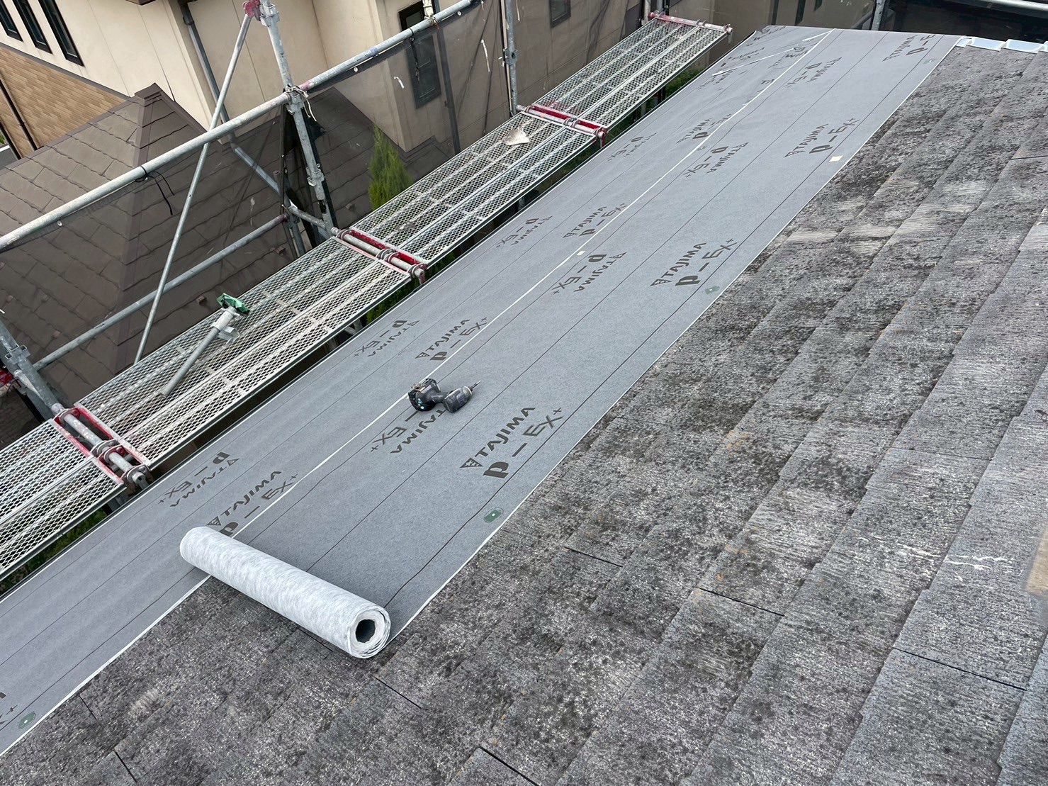 川崎市宮前区 M様邸 外壁塗装工事・屋根カバー工事~ベージュ系~
