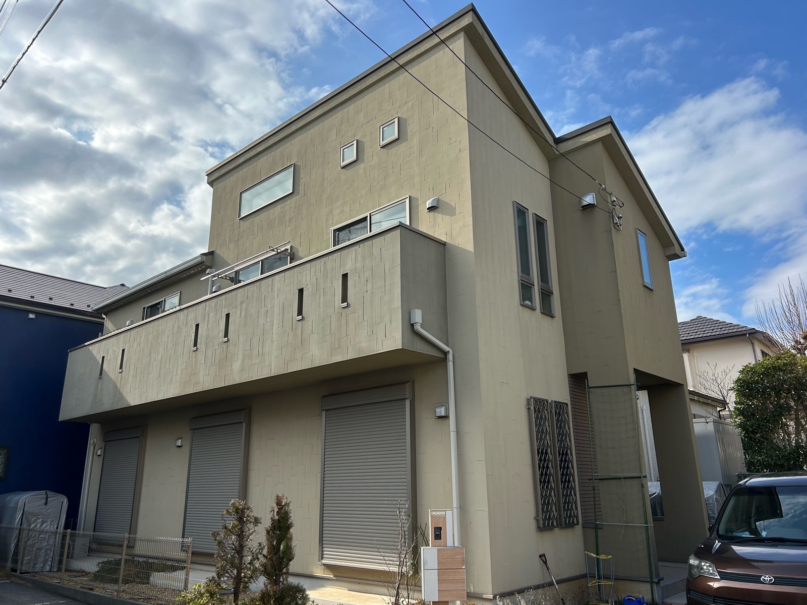 川崎市麻生区　T様邸　外壁・屋根塗装工事～グレイ・ブルー系～