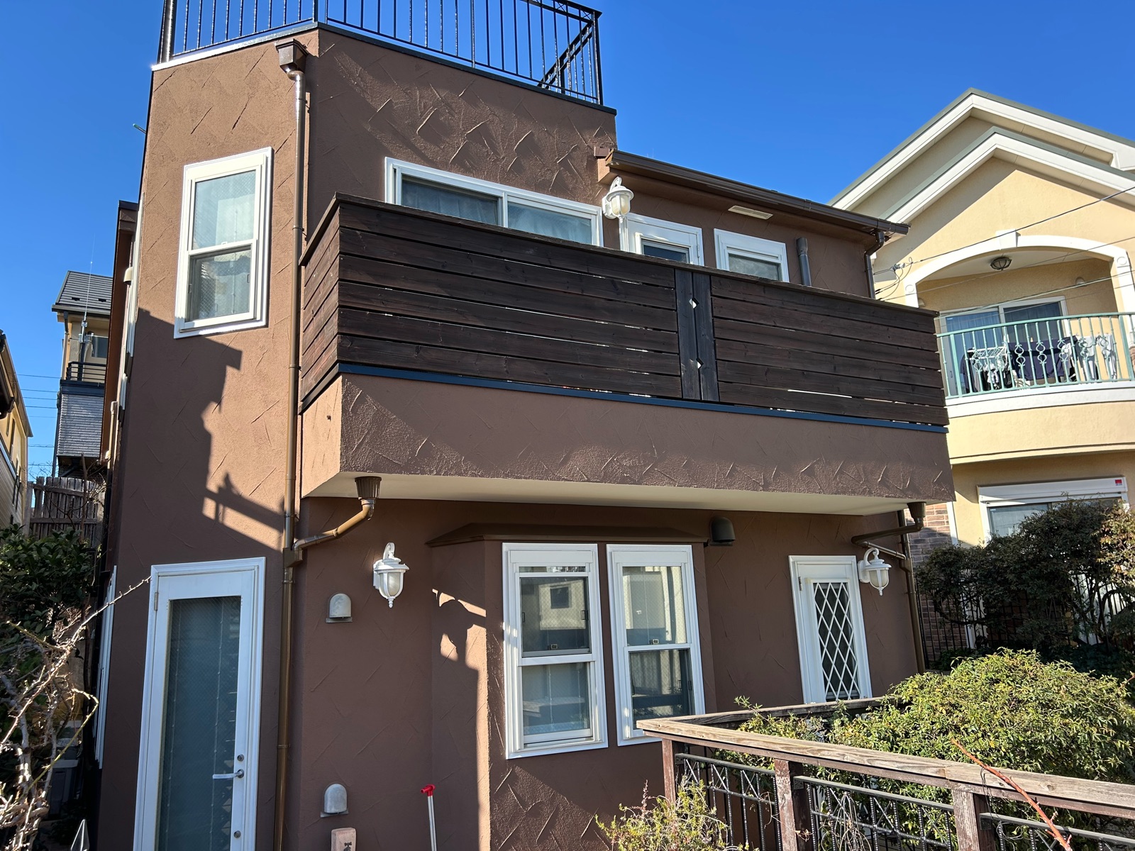 横浜市港北区　S様邸　外壁・屋根塗装～茶系～