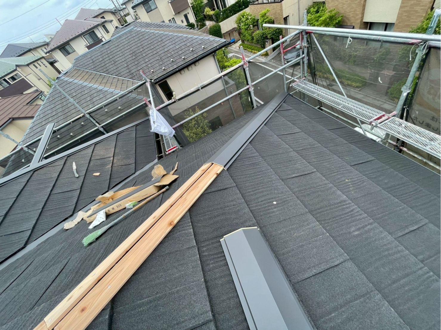 川崎市宮前区 M様邸 外壁塗装工事・屋根カバー工事~ベージュ系~