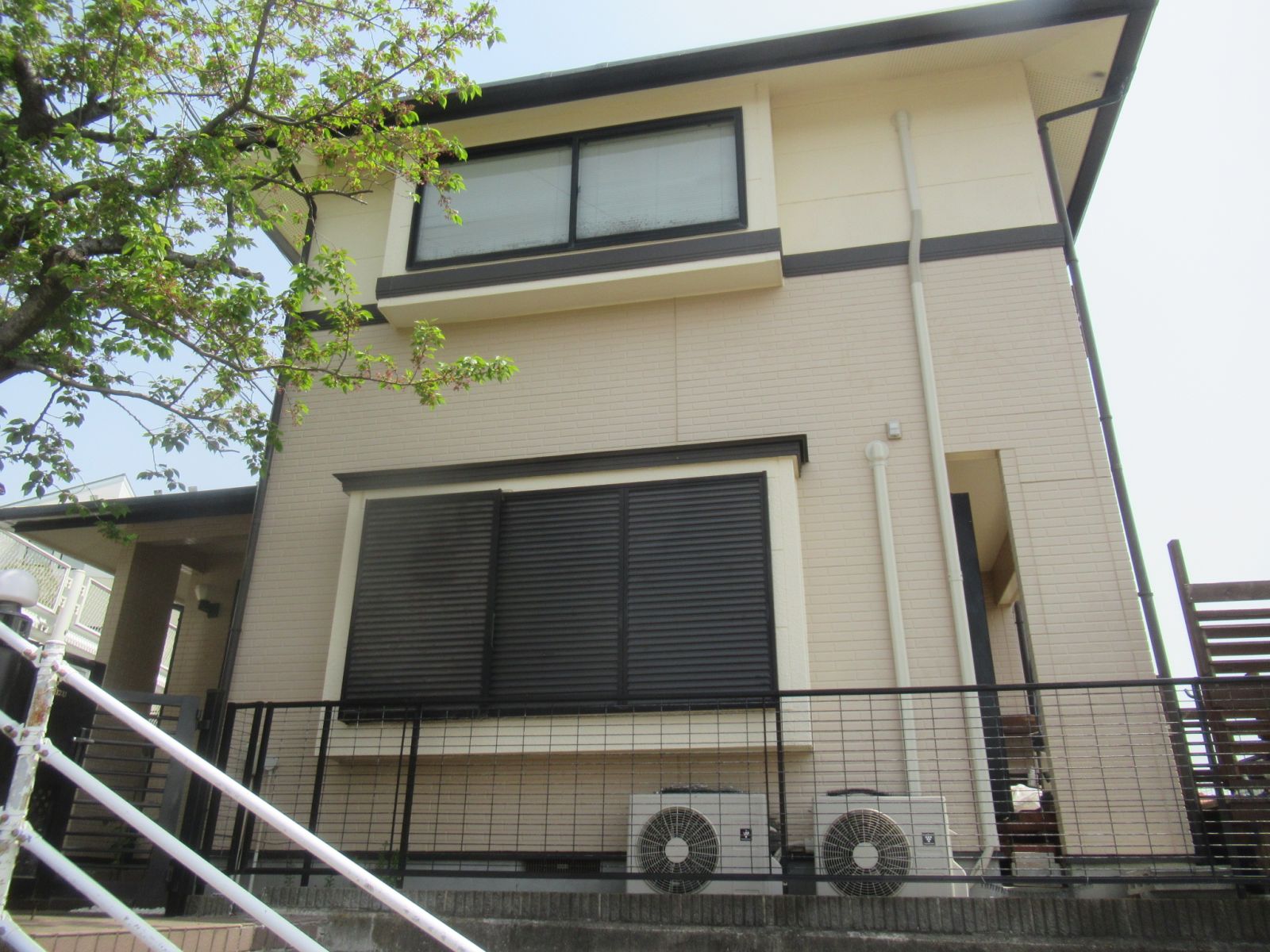 川崎市多摩区 S様邸 外壁・屋根塗装工事~ホワイト・ベージュ系~