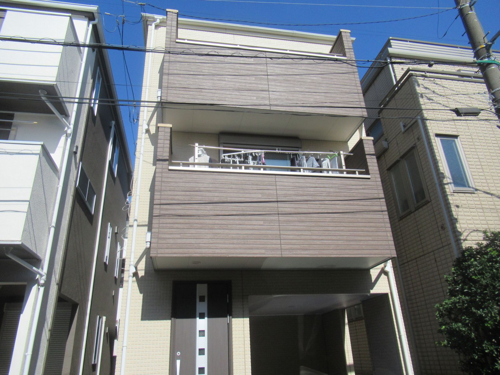 川崎市高津区　N様邸　外壁・屋根塗装工事～ベージュ・茶系～