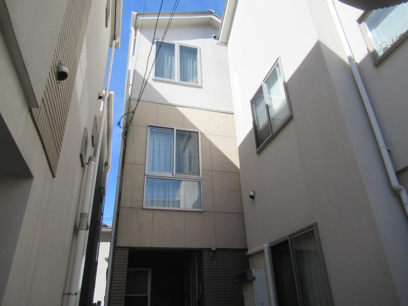 横浜市鶴見区　N様邸　外壁・屋根塗装工事～ホワイト系～