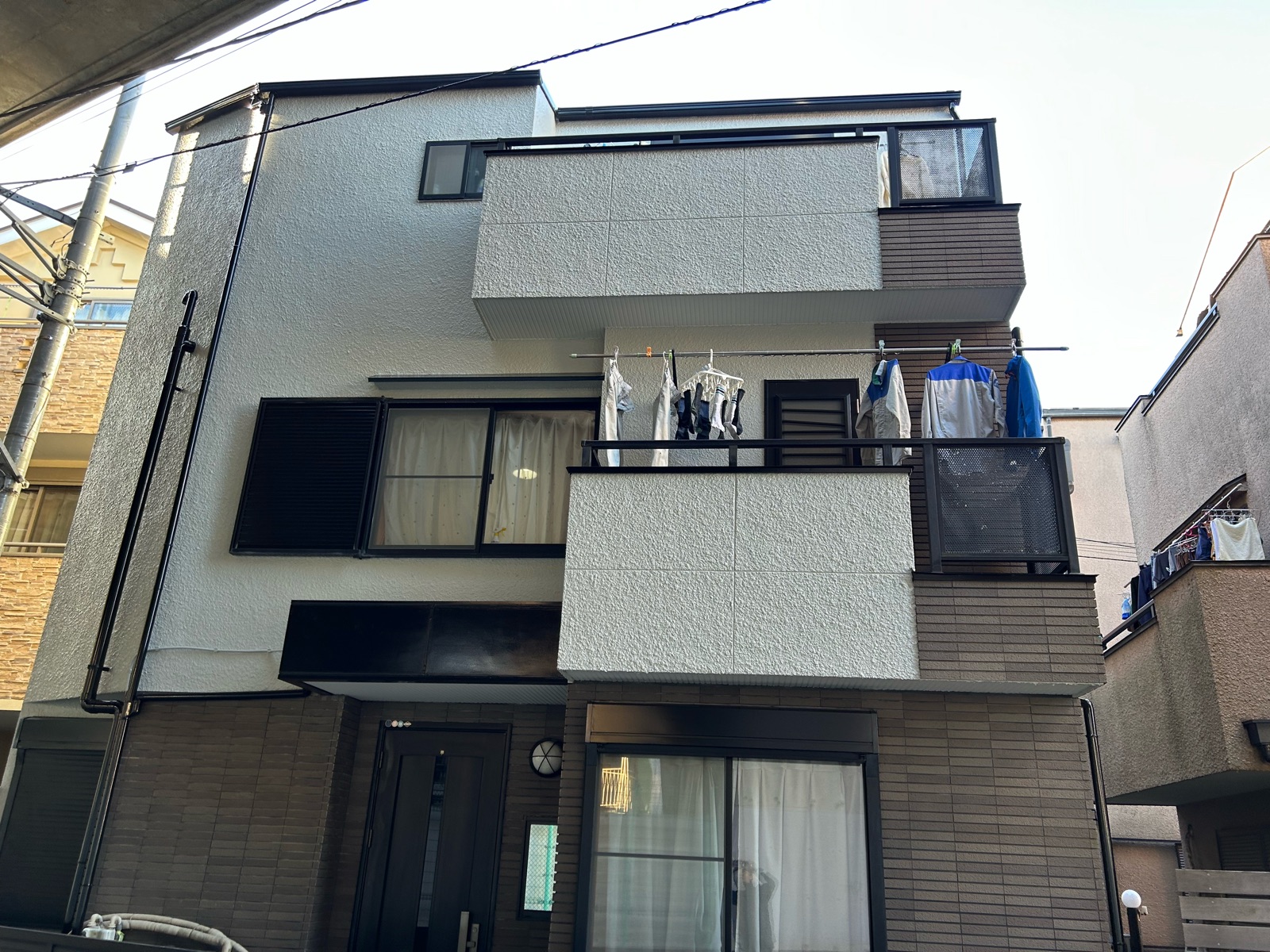 川崎市多摩区　M様邸　外壁・屋根塗装工事～ホワイト系～