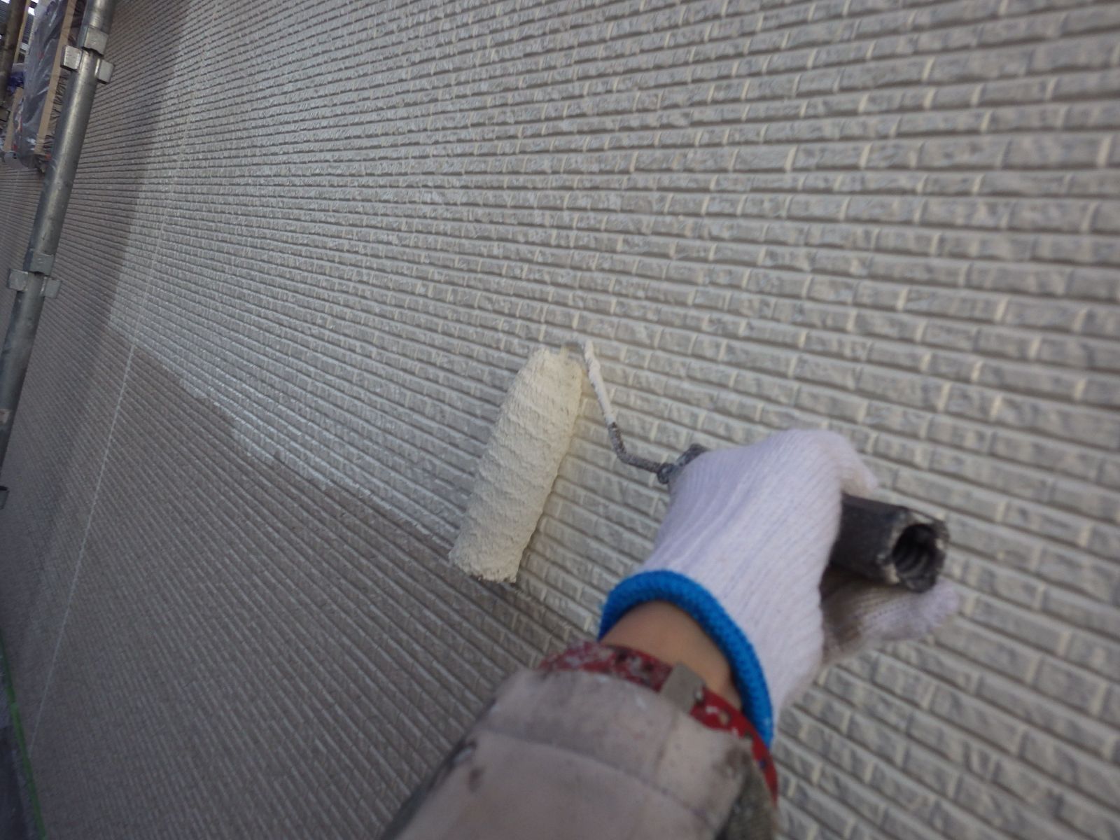 東京都稲城市　N様邸　外壁・屋根塗装工事～ホワイト・ダークブラウン系～