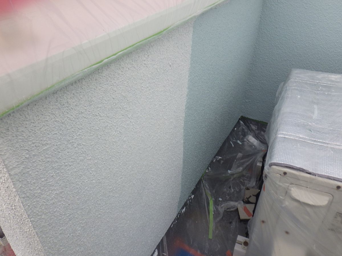 横浜市緑区　F様邸　外壁・屋根塗装工事～ホワイト・グリーン系～