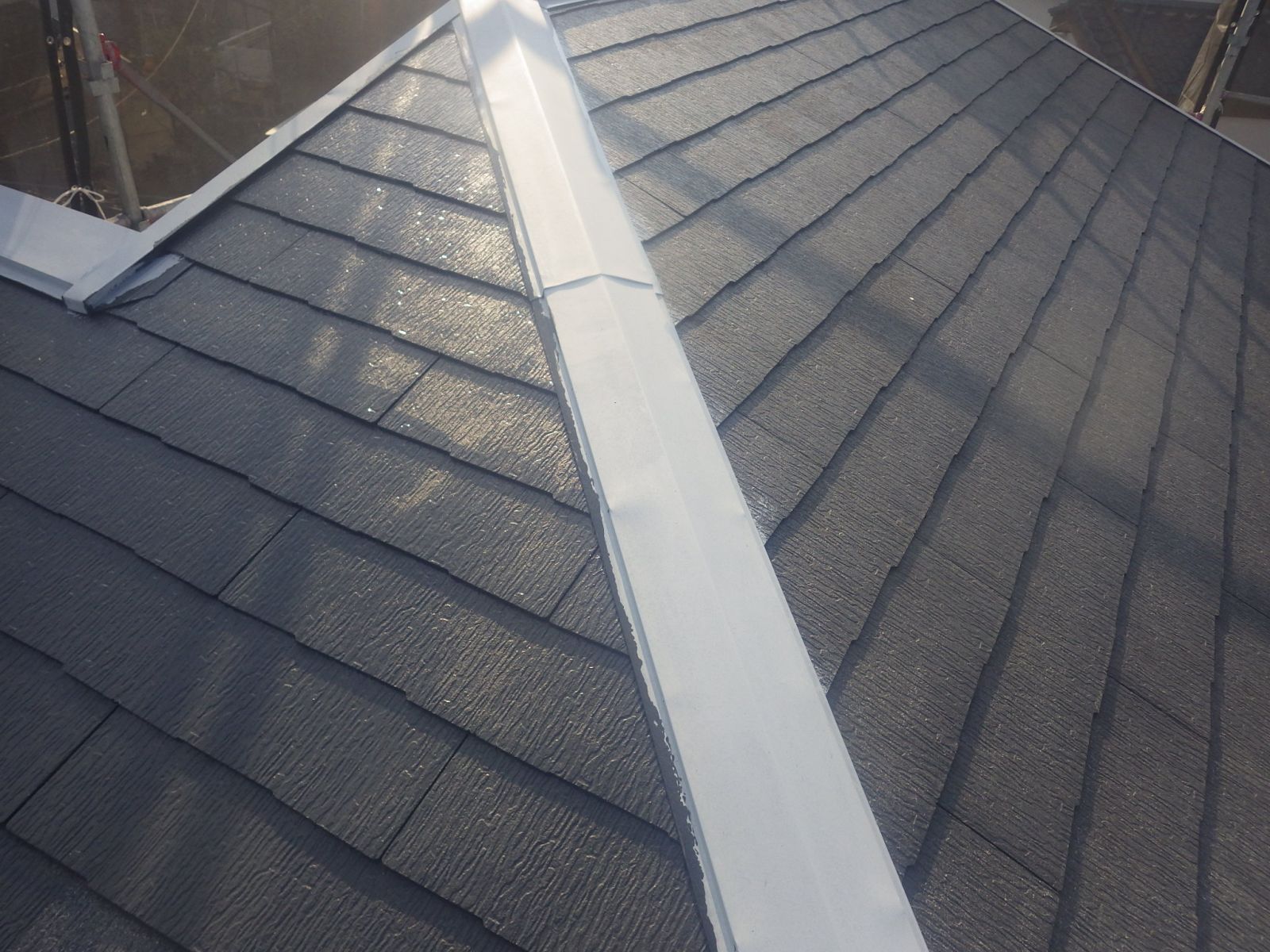 川崎市宮前区　S様邸　外壁・屋根塗装工事～ホワイト・ブラック系～