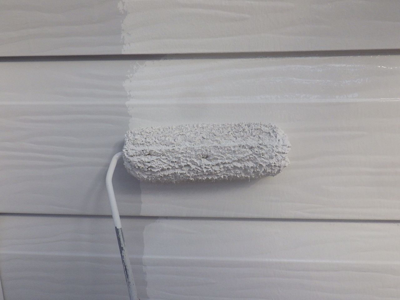 横浜市磯子区　E様邸　外壁塗装工事・屋根葺き替え工事～ホワイト系～