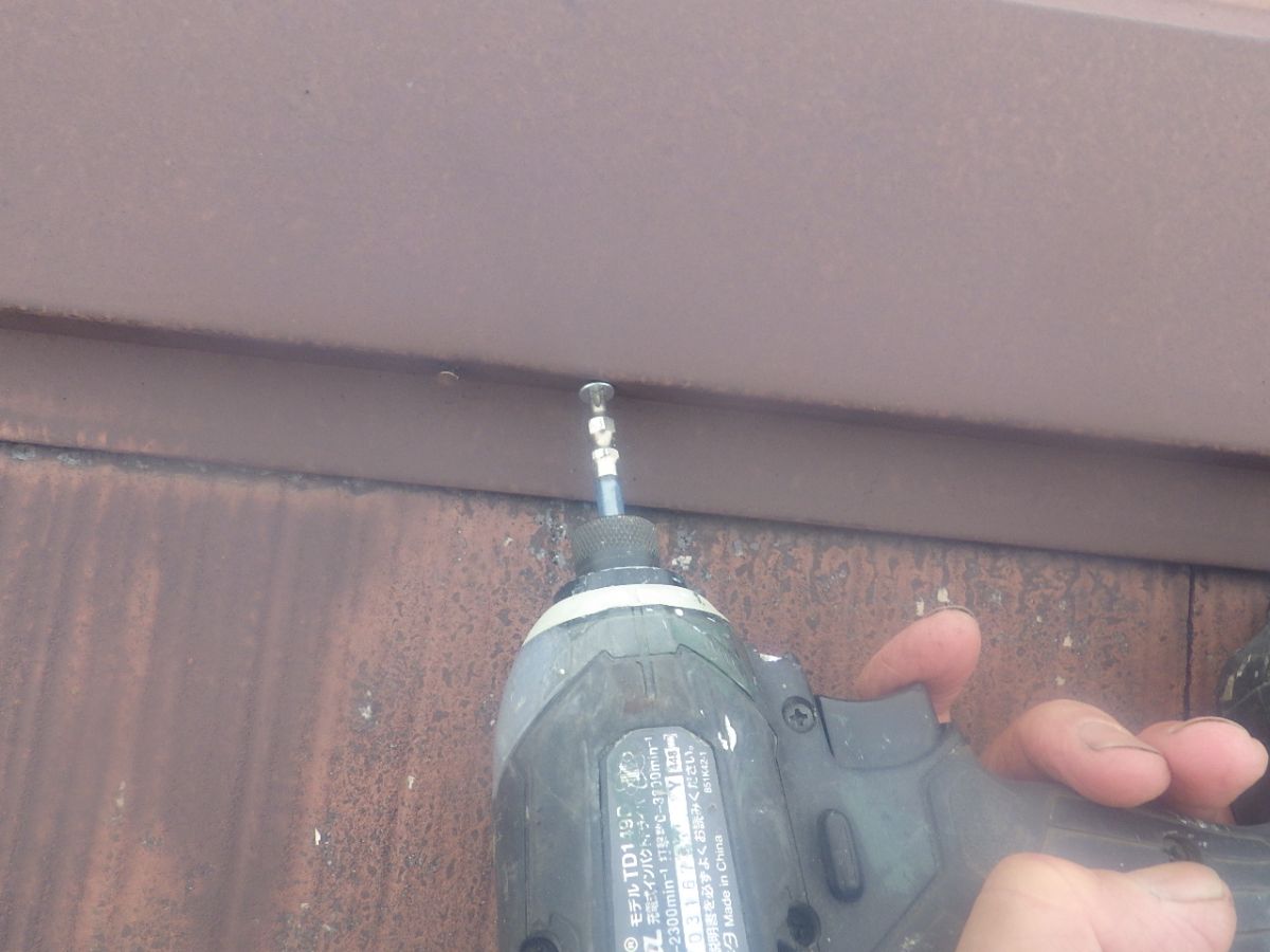 横浜市港北区　S様邸　屋根塗装工事～ダークグレー系～