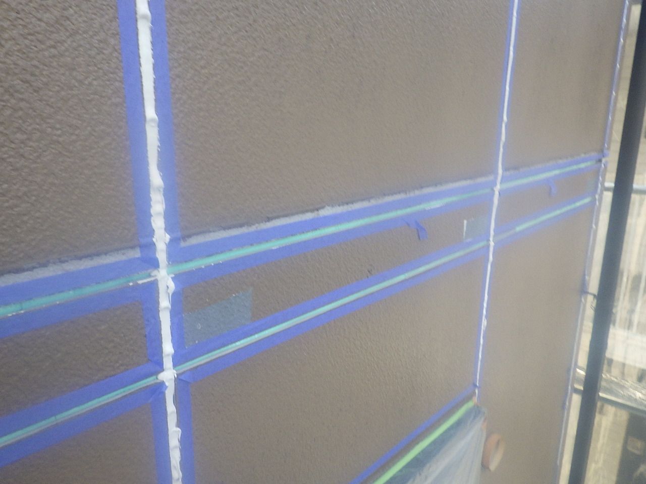 川崎市多摩区　HアパートA・B様　外装修繕工事～ホワイト・グレー系～