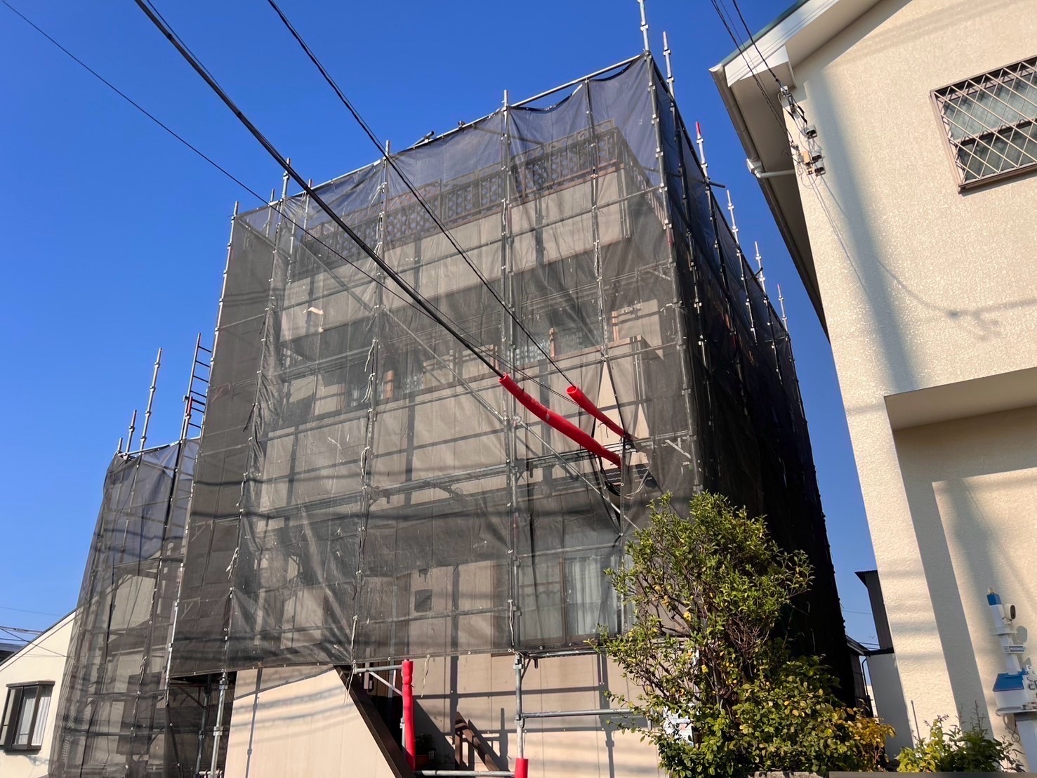 川崎市宮前区 U様邸 外壁塗装・屋上防水工事/濃いグレーでイメージチェンジ