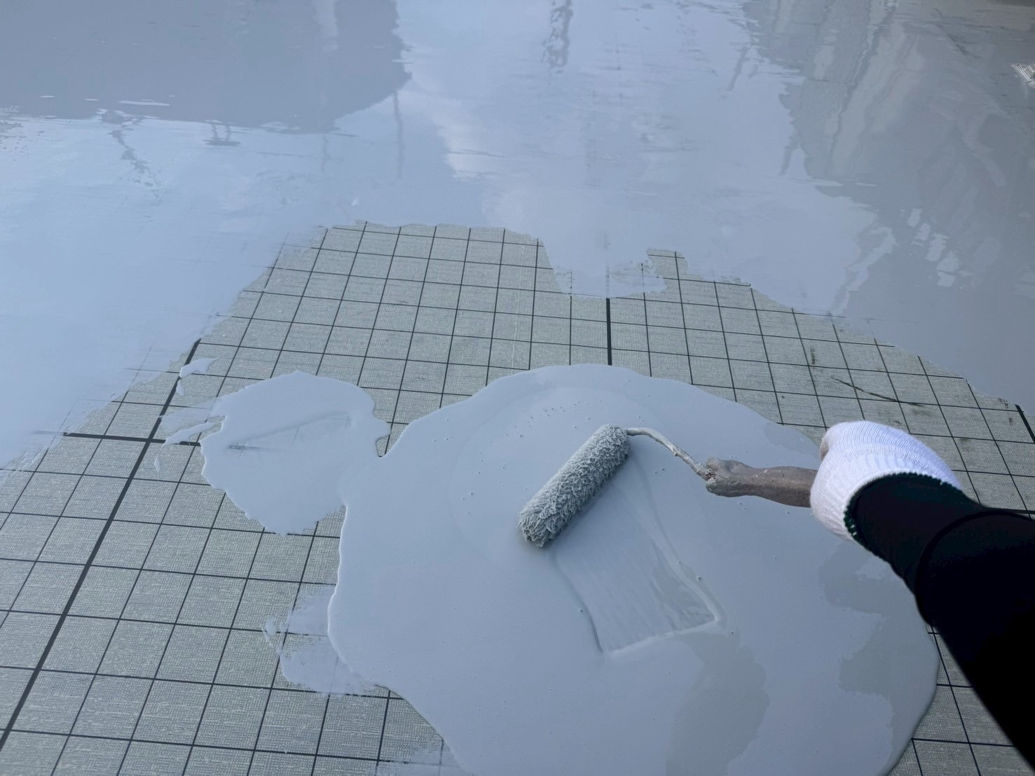 川崎市宮前区 U様邸 外壁塗装・屋上防水工事/濃いグレーでイメージチェンジ